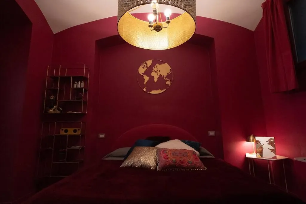 An Elegant Suite In Milan'S Art District Italy