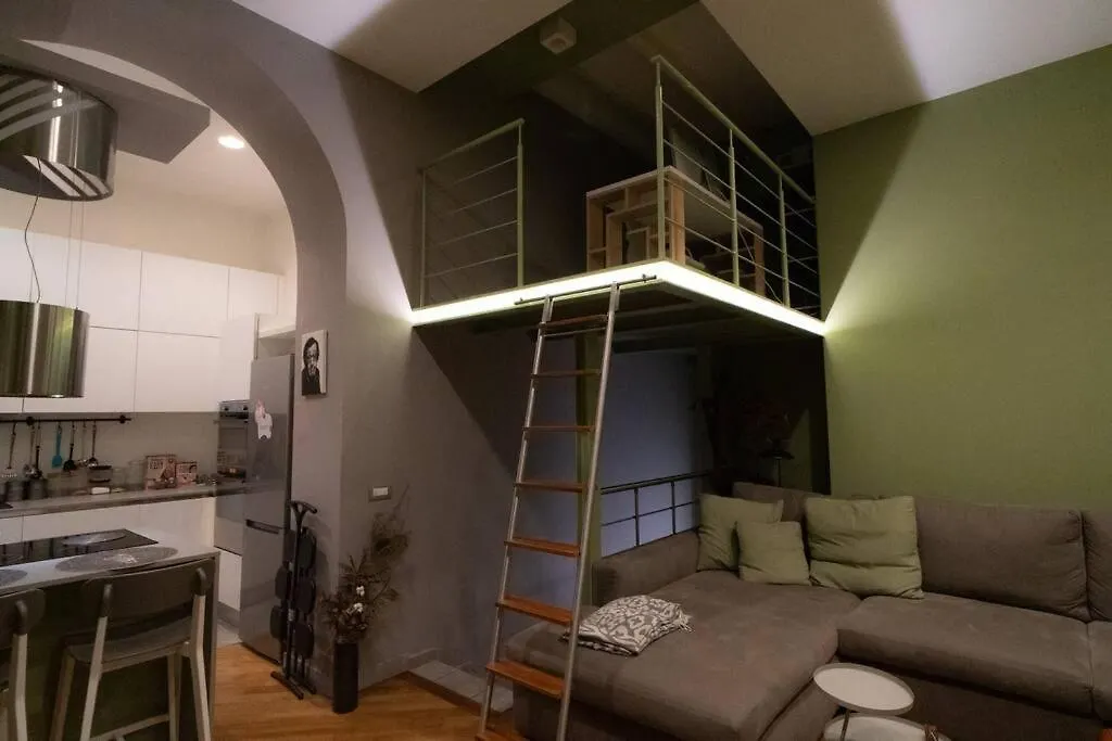 An Elegant Suite In Milan'S Art District Apartment
